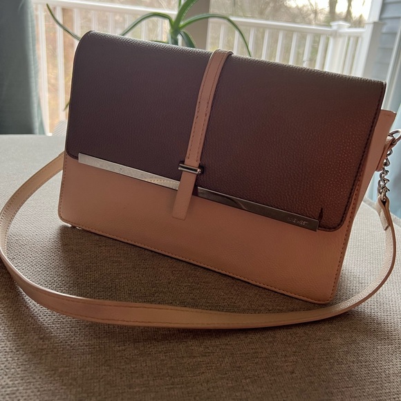 Handbag - Picture 8 of 8